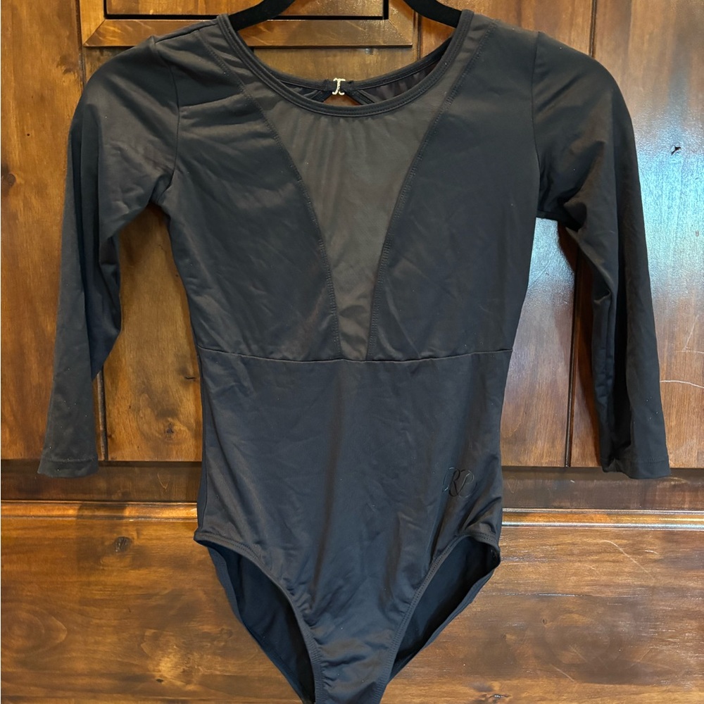 🩰 Elegant Black 3/4 Sleeve Ballet Leotard